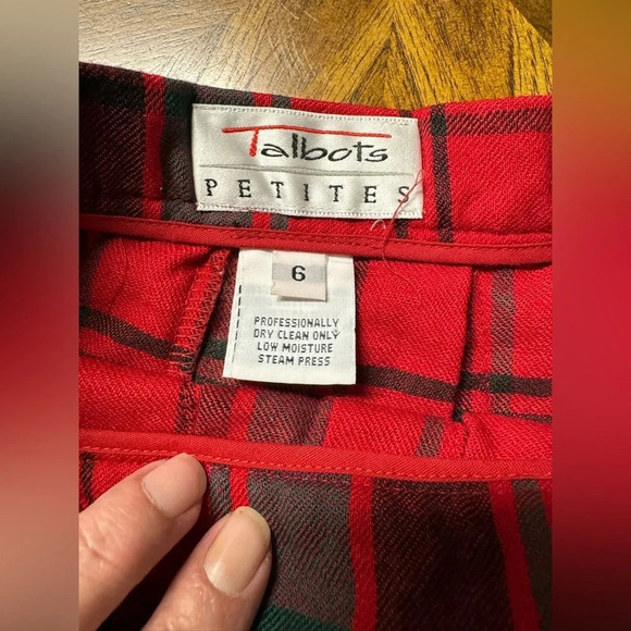 Vintage Talbots 100% Worsted Wool Plaid Pleated Midi Skirt Academia Size 6 P - Picture 4 of 6